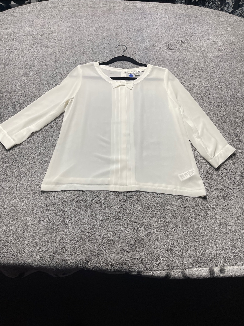 Forever 21 White Bow-Front Pintuck Blouse